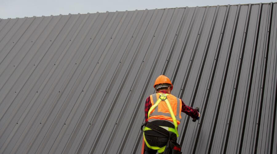 Expert Emergency Roof Repairs services in Dighton, KS